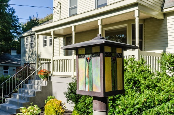 17 Avon Street Lexington, MA 02421 - Photo 4 of 18 Gallery Image 4