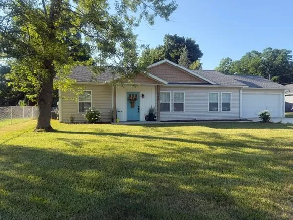 $325,000 | 269 West Brooks Street, Newaygo, MI 49337
