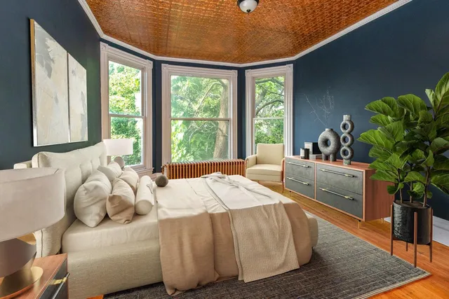 $750,000 | 565 Holly Avenue, St. Paul, MN 55102