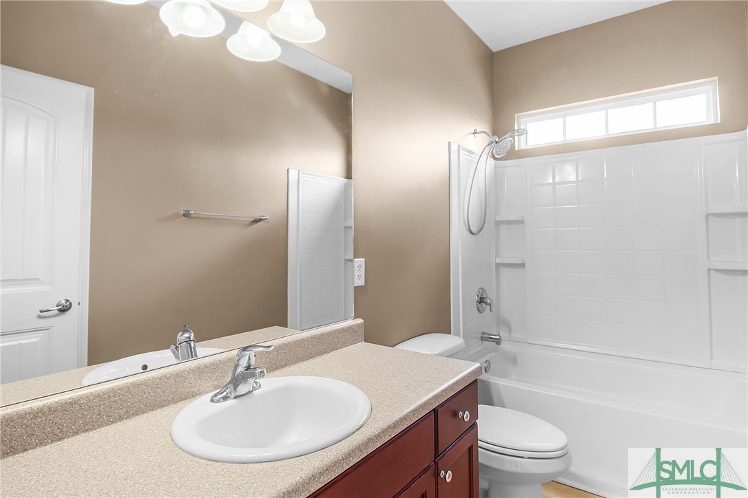 150 Brickhill Circle Savannah, GA 31407 - Photo 23 of 45 Bathroom 2