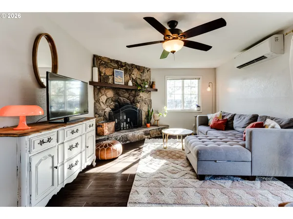 $434,900 | 3958 Pam Street, Eugene, OR 97402