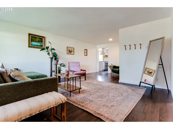 $434,900 | 3958 Pam Street, Eugene, OR 97402