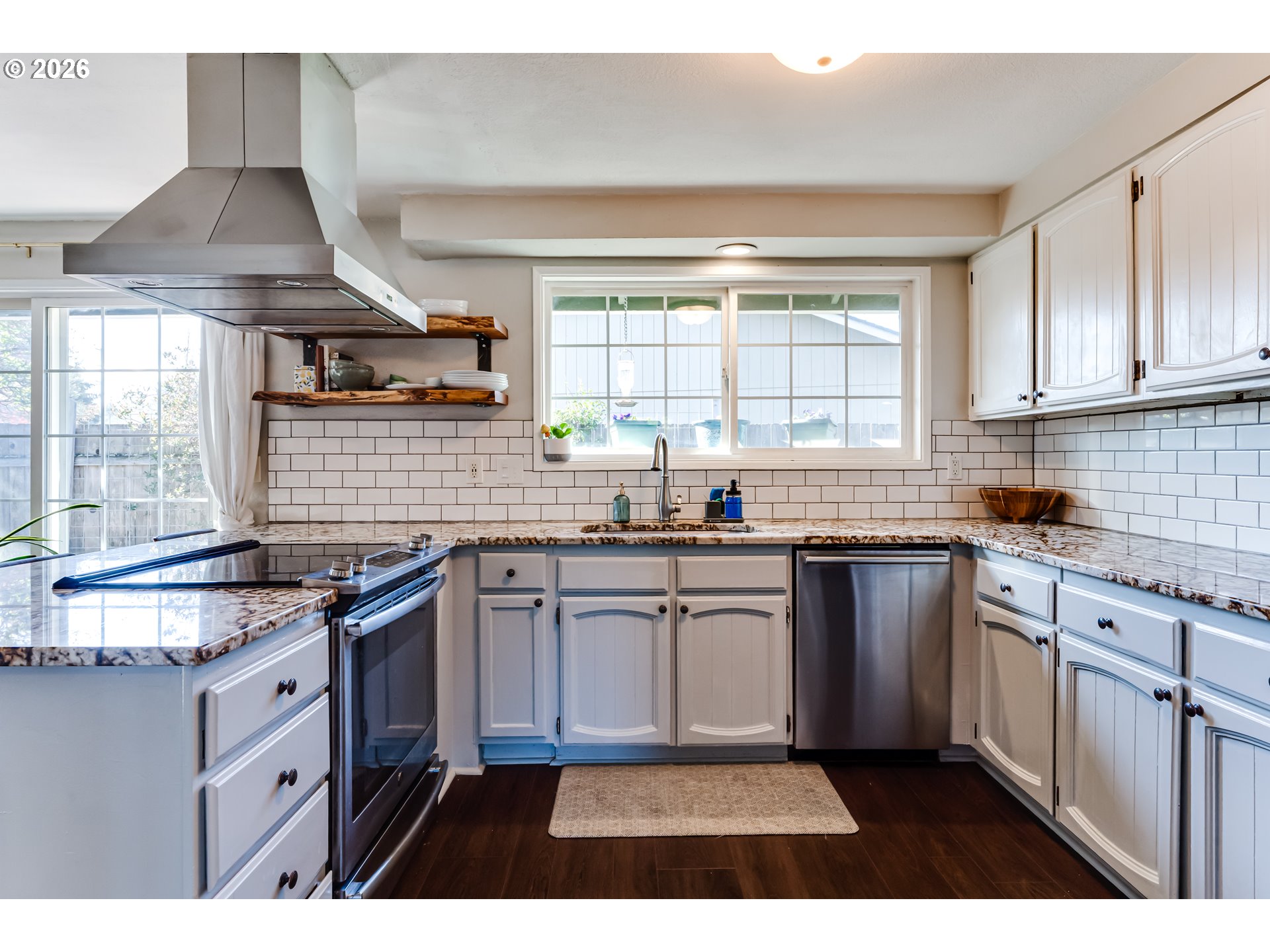 3958 Pam Street Eugene, OR 97402 - Photo 7 of 35