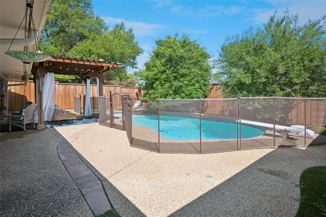 $619,000 | 2705 Prairie Creek Court, Plano, TX 75075