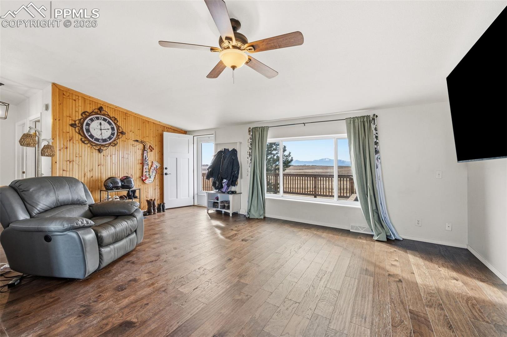 5535 Peerless Farms Road Peyton, CO 80831 - Photo 4 of 27 Gallery Image 4