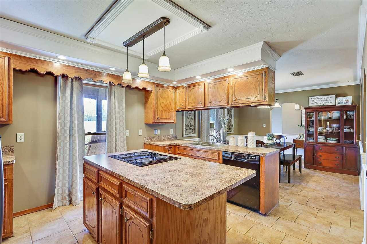 150 Oak Ridge Drive Raymond, MS 39154 - Photo 11 of 33 Photo 16