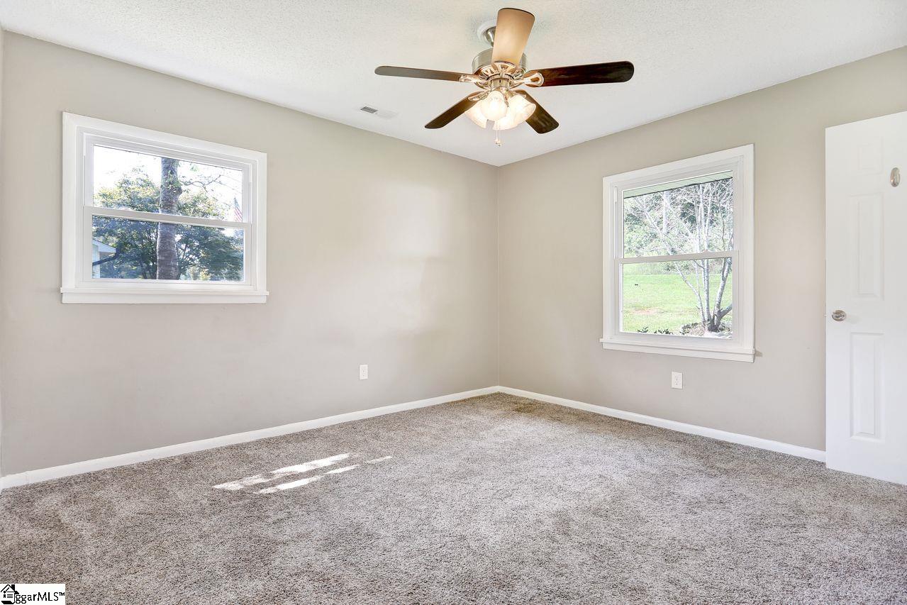 1825 Old Pendleton Road Easley, SC 29642 - Photo 22 of 29 Gallery Image 22