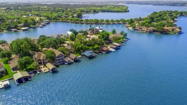 $1,400,000 | 132 Web Isle Drive, Granite Shoals, TX 78654