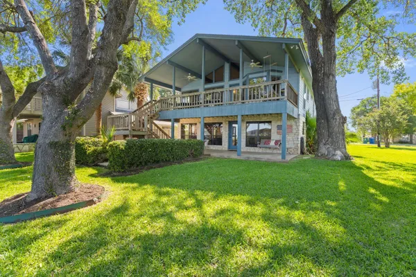 $1,400,000 | 132 Web Isle Drive, Granite Shoals, TX 78654