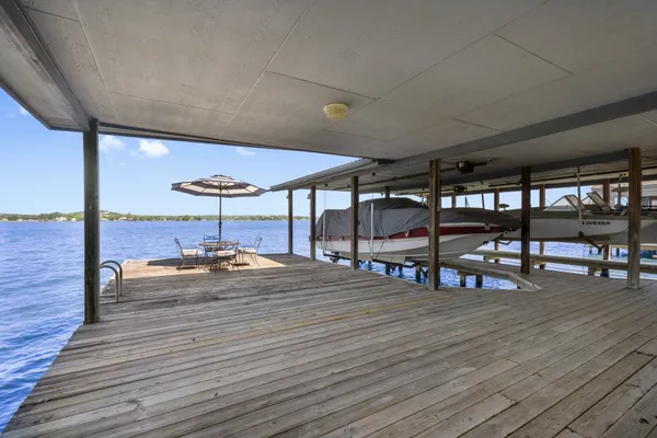 $1,400,000 | 132 Web Isle Drive, Granite Shoals, TX 78654