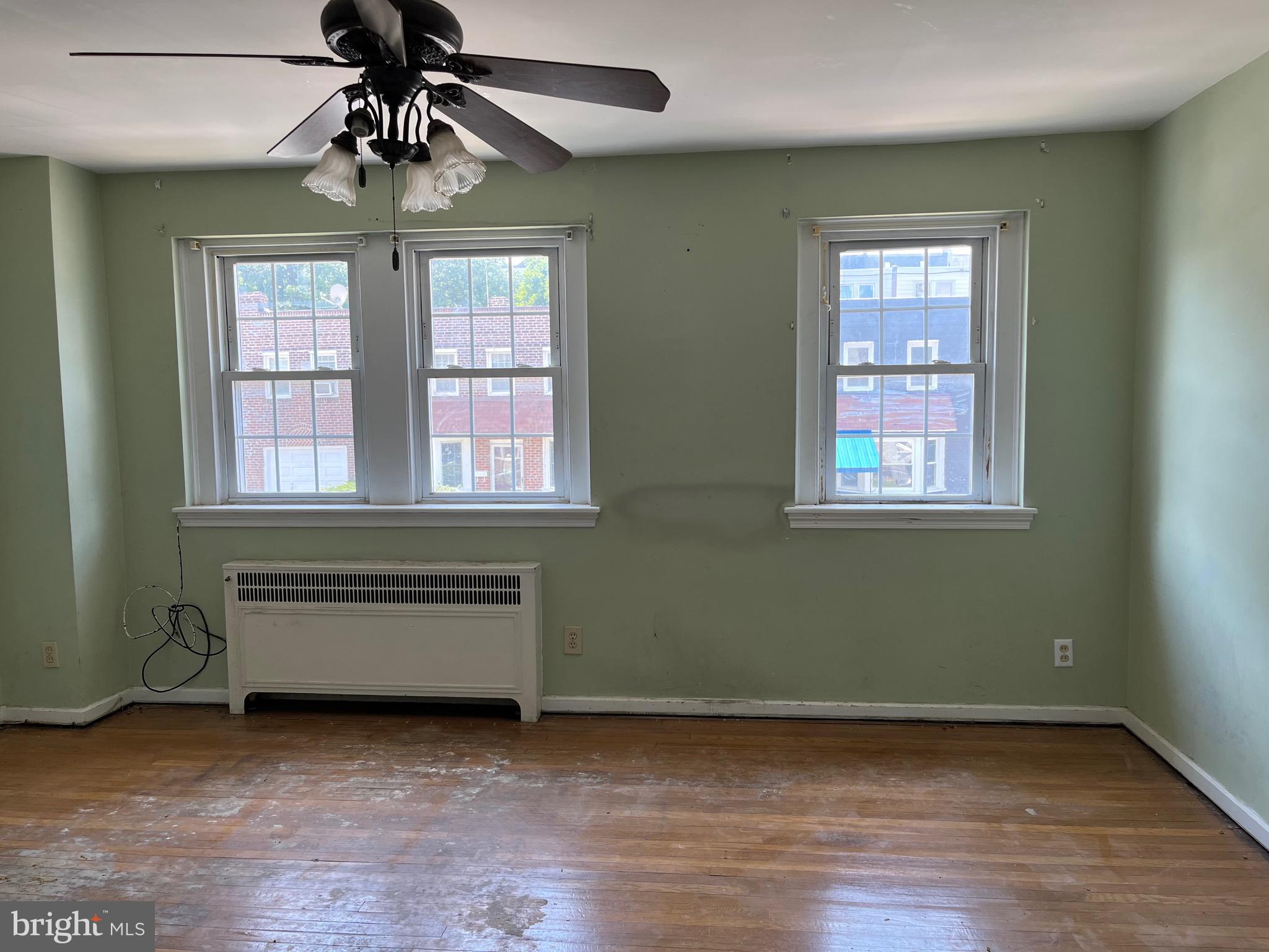 219 Glendale Road Upper Darby, PA 19082 - Photo 12 of 22