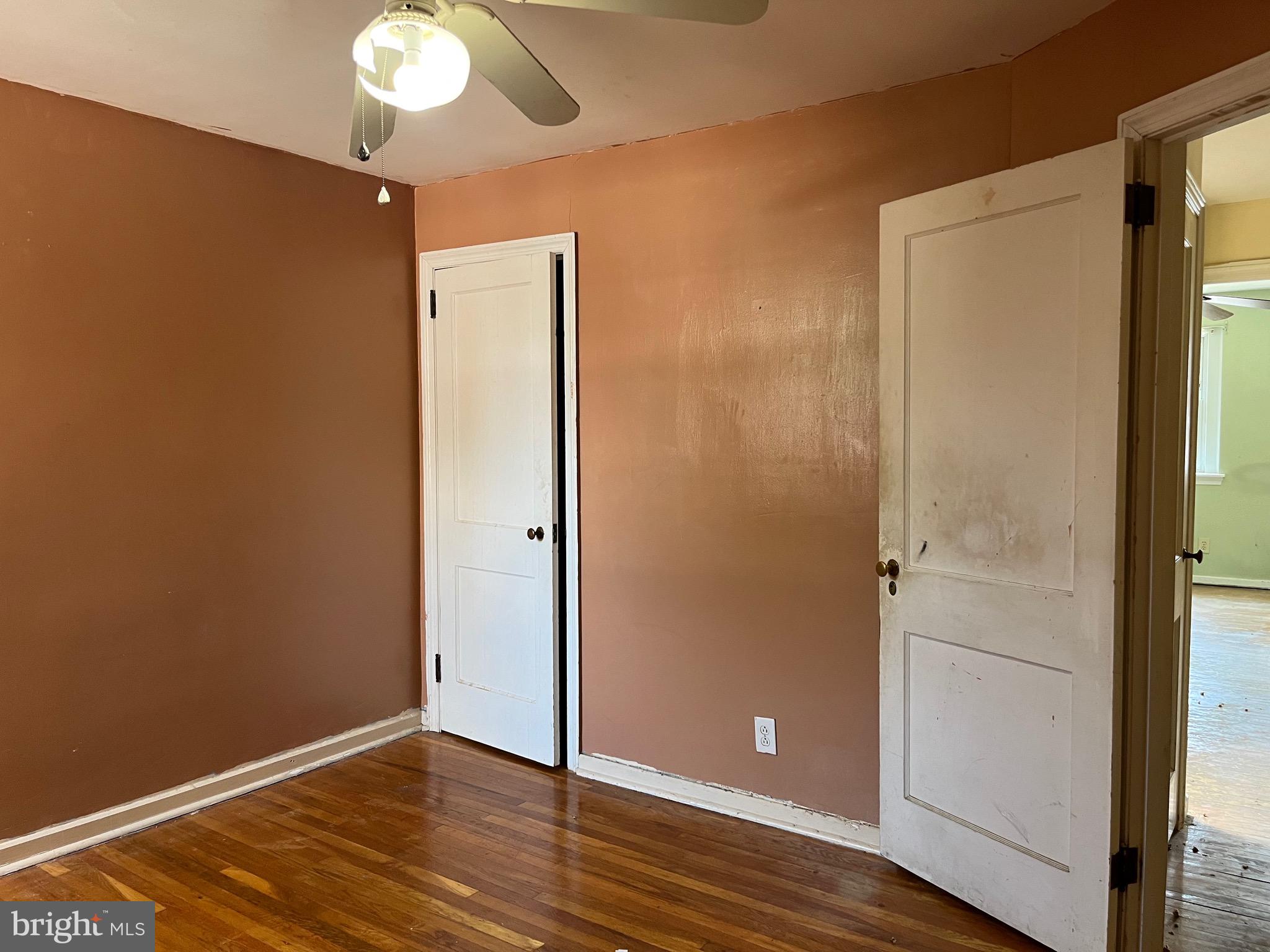 219 Glendale Road Upper Darby, PA 19082 - Photo 20 of 22