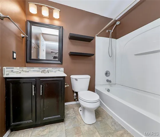 $1,925 | 274 Tyndale Drive, O'Fallon, MO 63366