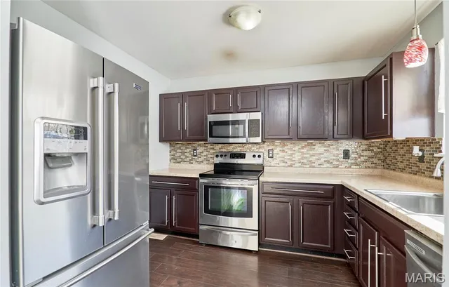 $1,925 | 274 Tyndale Drive, O'Fallon, MO 63366