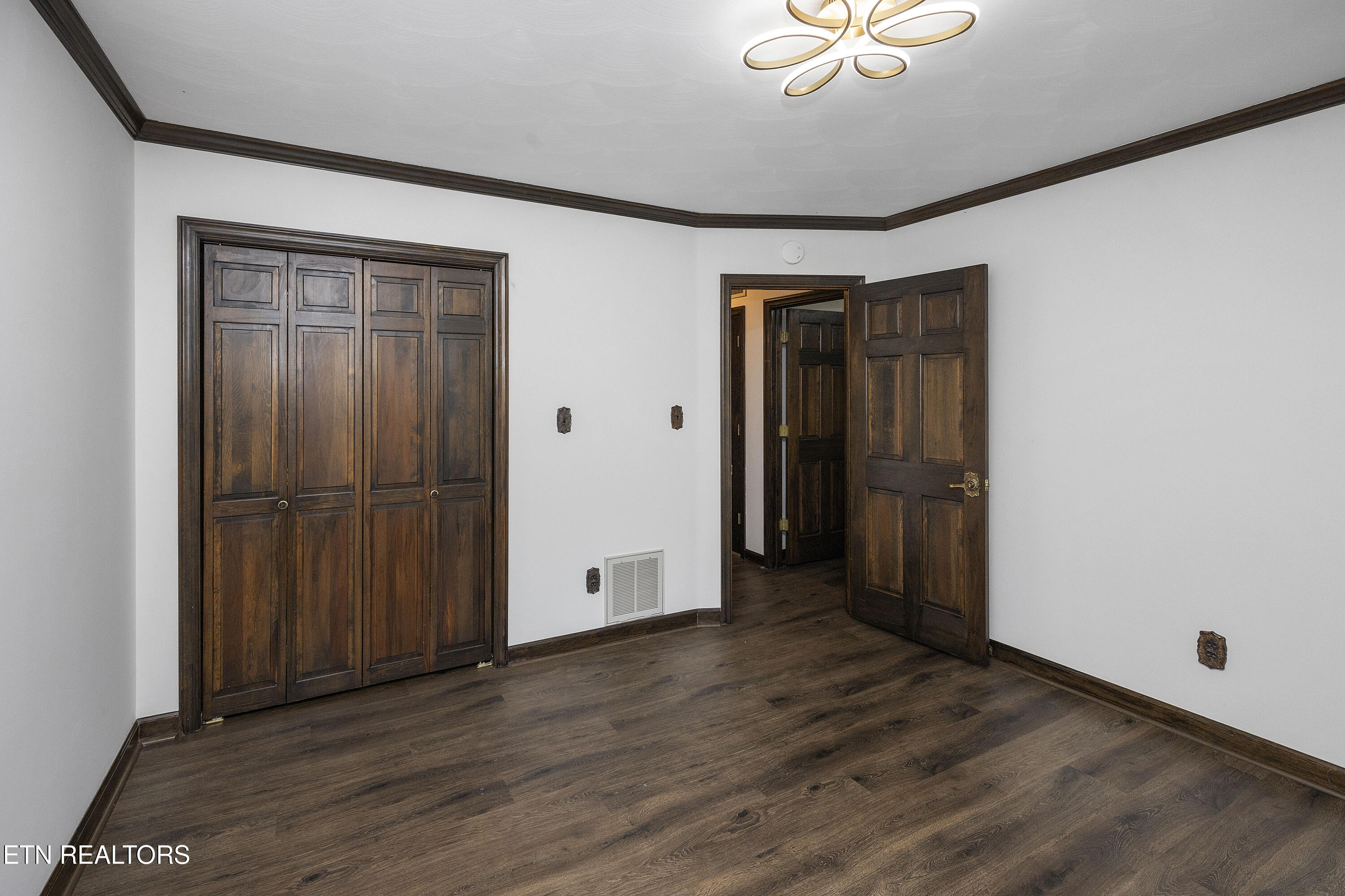 156 Hendrix Drive Oak Ridge, TN 37830 - Photo 25 of 34 156 Hendrix Drive