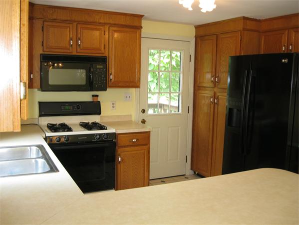 141 Bay State Road Methuen, MA 01844 - Photo 11 of 22 Gallery Image 11