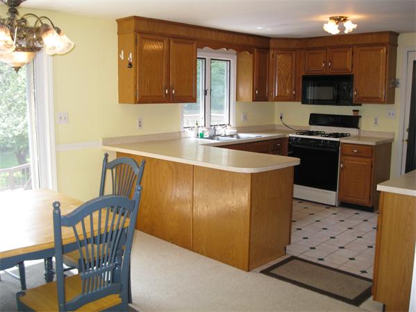 141 Bay State Road Methuen, MA 01844 - Photo 8 of 22 Gallery Image 8