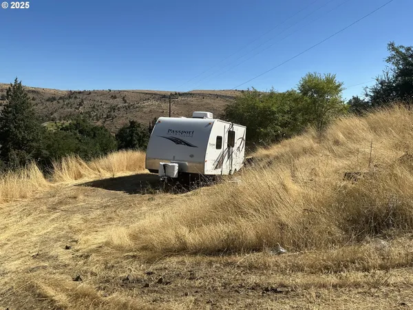 $70,000 | 0 South Highway 197, Maupin, OR 97037