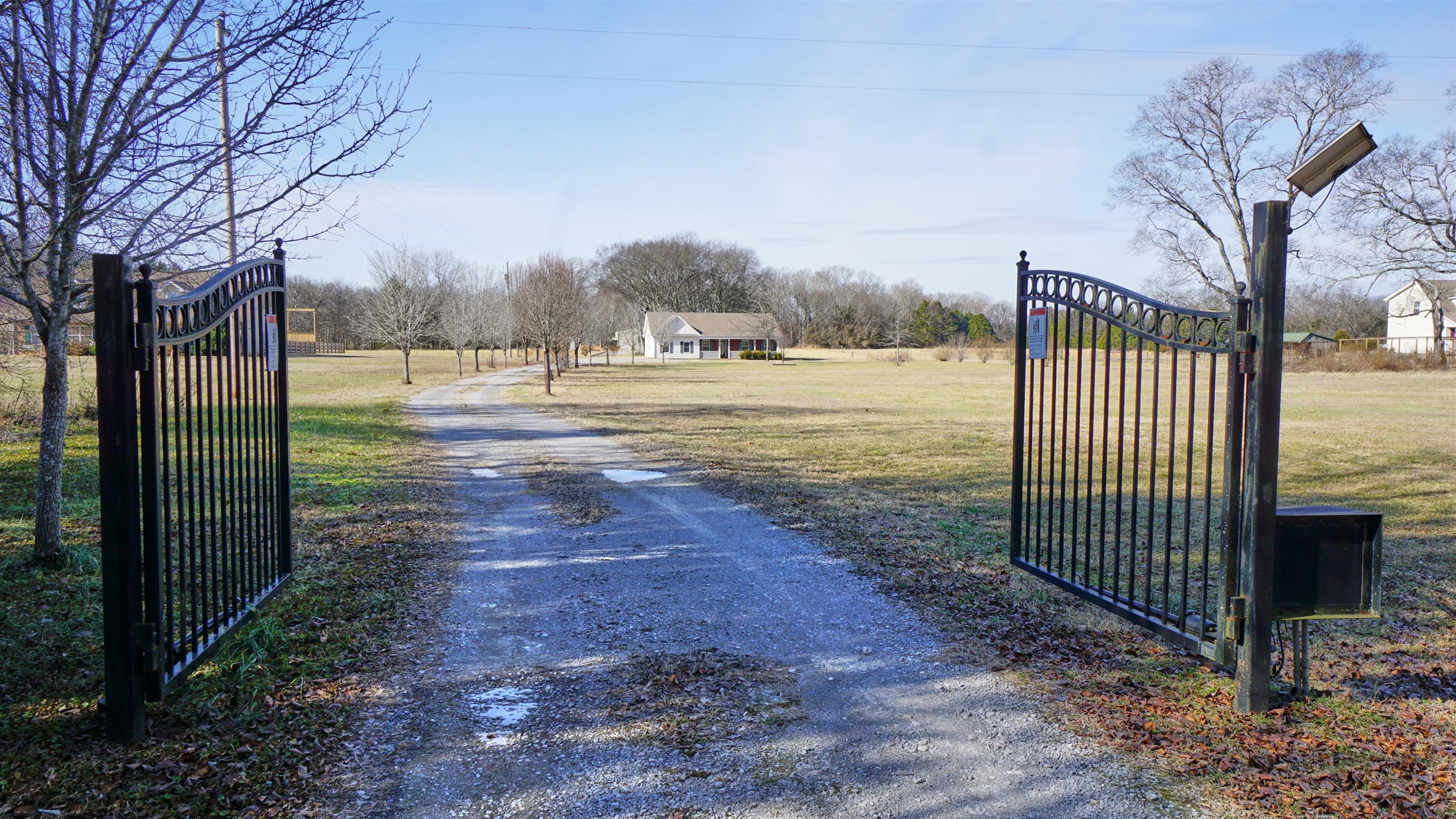 4810 Lunns Store Road Chapel Hill, TN 37034 - Photo 1 of 25 Gallery Image 1
