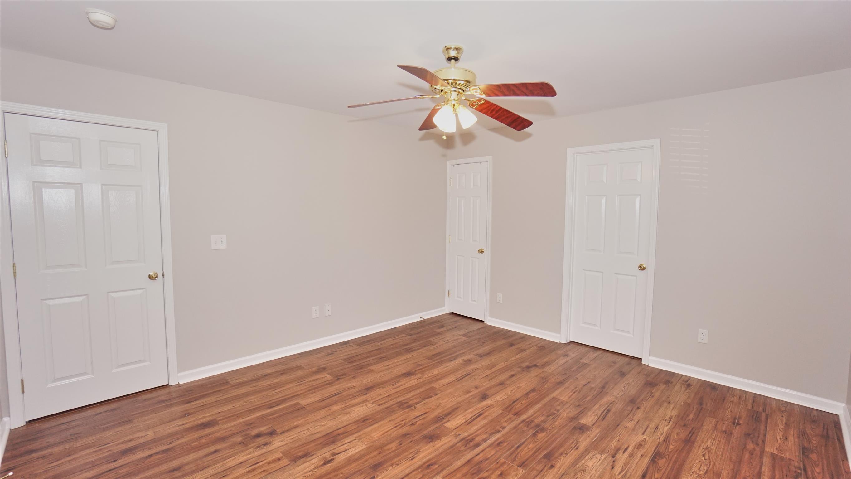 4810 Lunns Store Road Chapel Hill, TN 37034 - Photo 19 of 25 Gallery Image 19