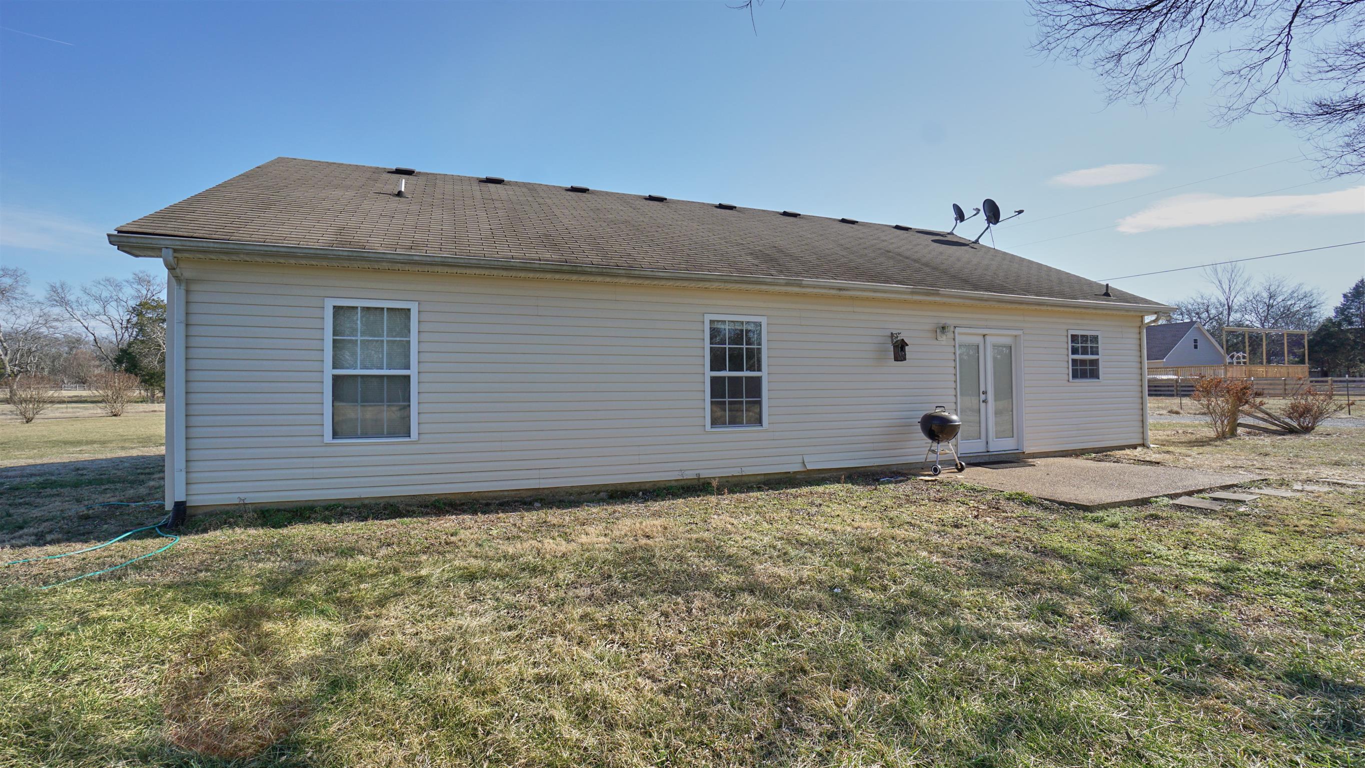 4810 Lunns Store Road Chapel Hill, TN 37034 - Photo 5 of 25 Gallery Image 5