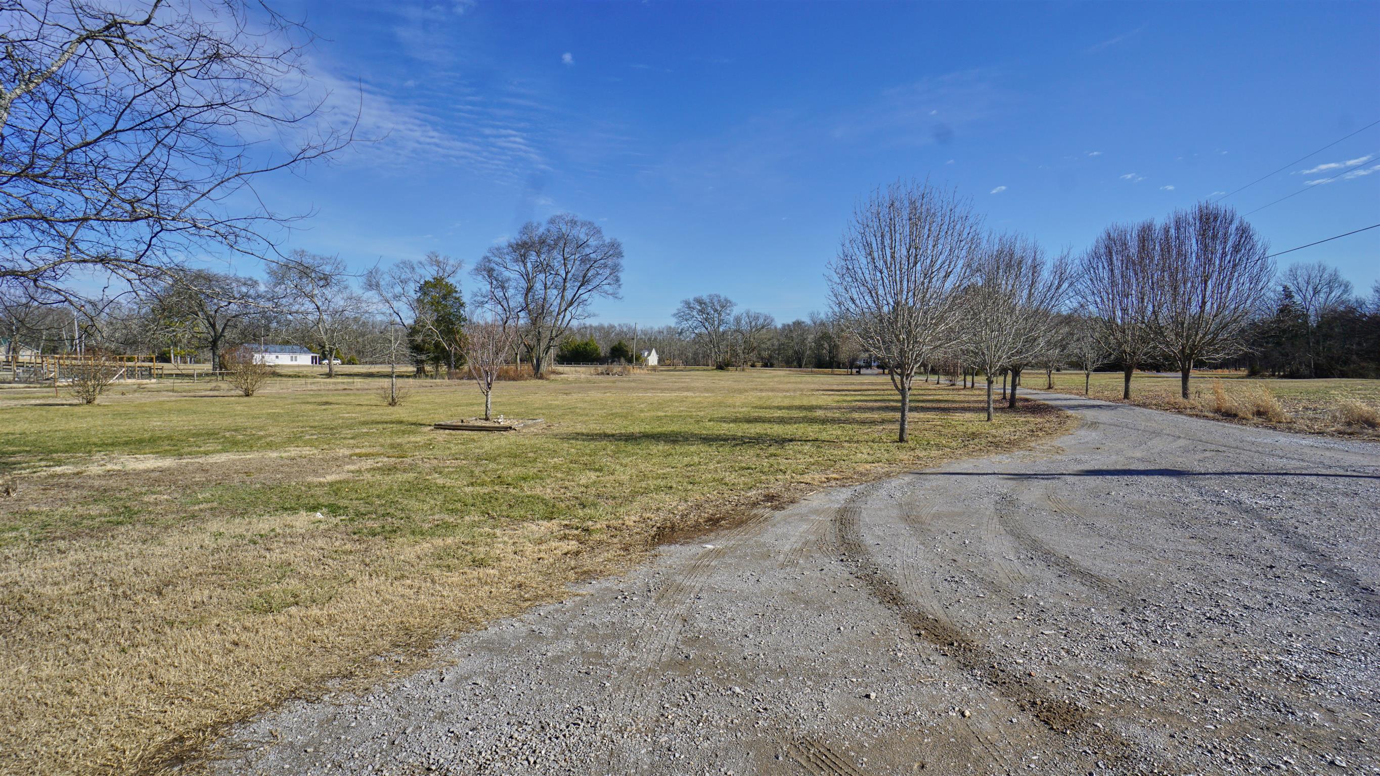 4810 Lunns Store Road Chapel Hill, TN 37034 - Photo 6 of 25 Gallery Image 6