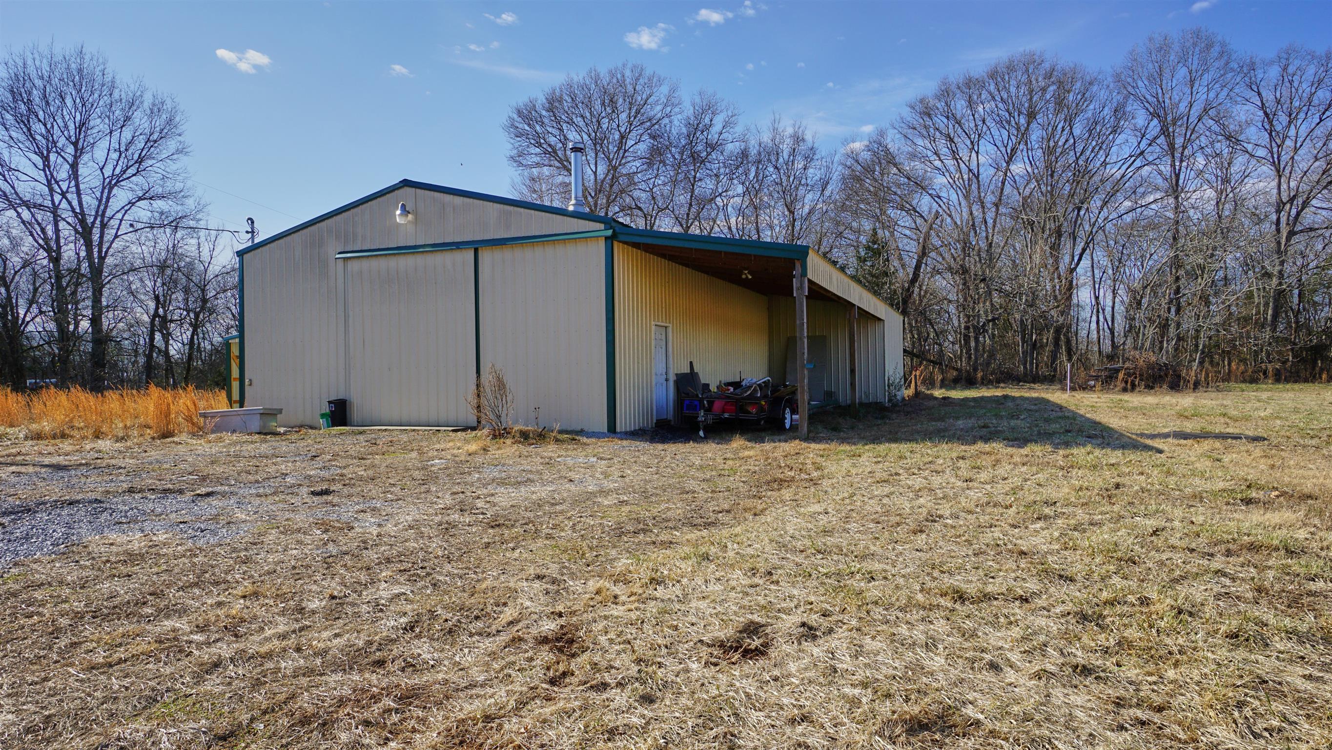 4810 Lunns Store Road Chapel Hill, TN 37034 - Photo 8 of 25 Gallery Image 8