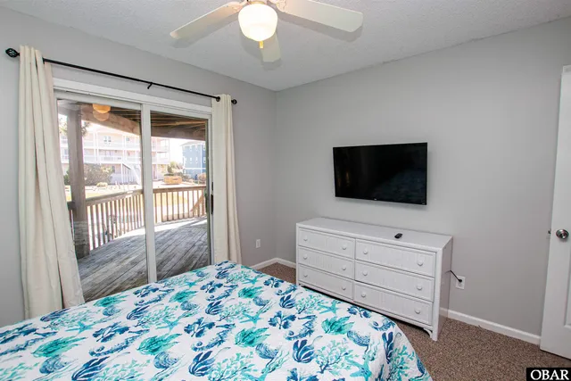 $1,297,700 | 1032 Lighthouse Drive, Corolla, NC 27927