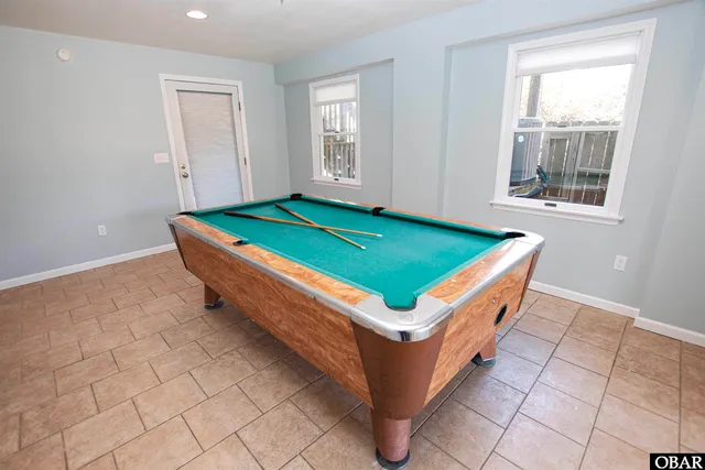 $1,297,700 | 1032 Lighthouse Drive, Corolla, NC 27927