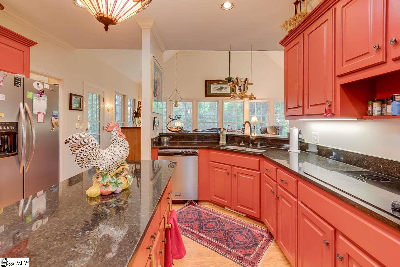 252 Woods Road Greer, SC 29650 - Photo 14 of 36 Gallery Image 14