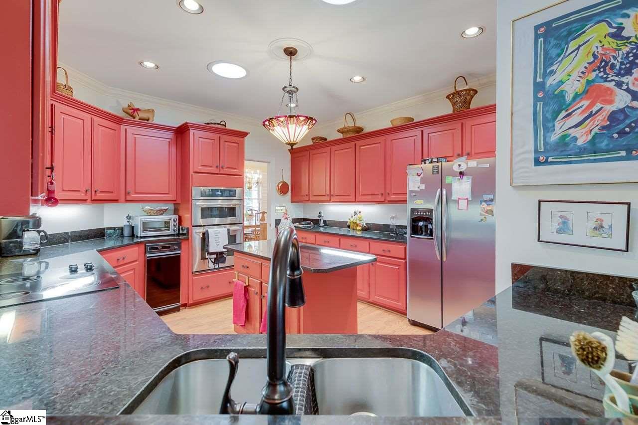 252 Woods Road Greer, SC 29650 - Photo 17 of 36 Gallery Image 17