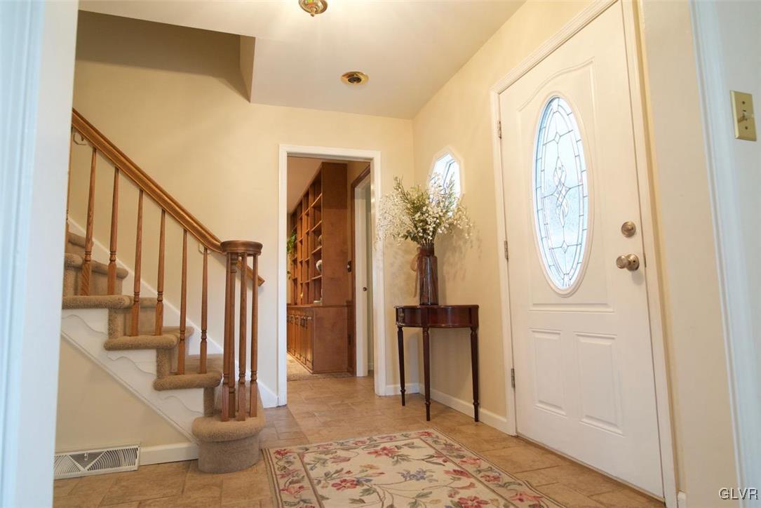537 Timothy Drive Bethlehem, PA 18017 - Photo 18 of 39