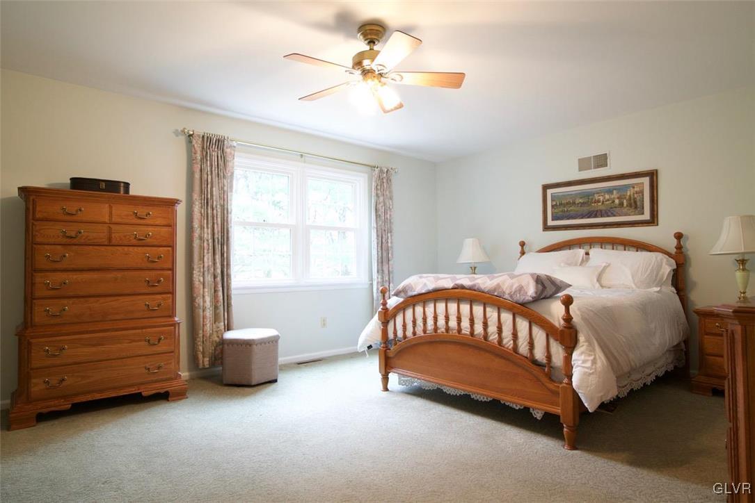 537 Timothy Drive Bethlehem, PA 18017 - Photo 20 of 39