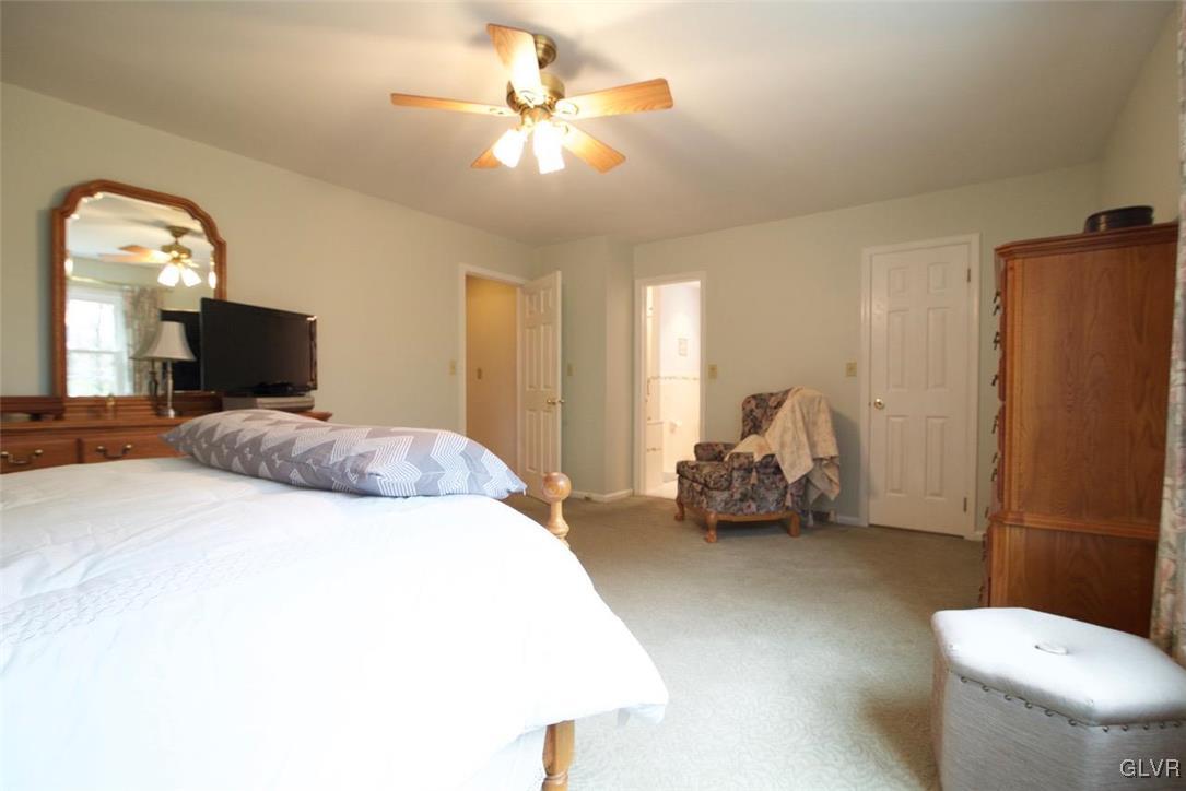 537 Timothy Drive Bethlehem, PA 18017 - Photo 30 of 39