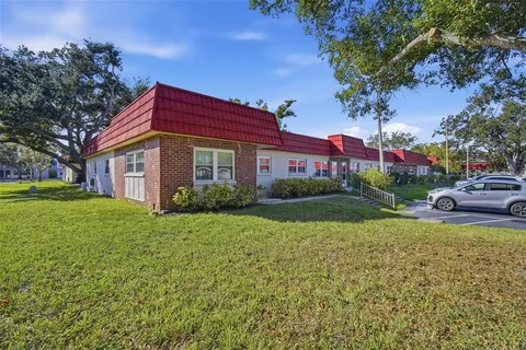 $125,000 | 5865 37th Avenue North, Unit 19, St. Petersburg, FL 33710