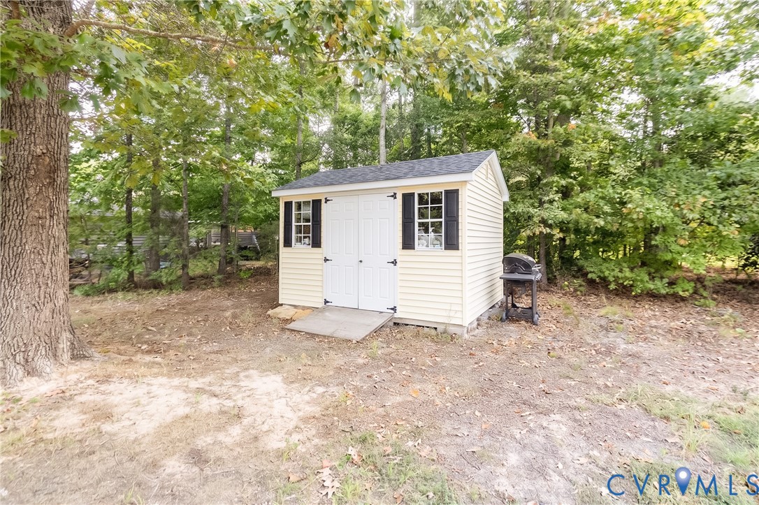 219 Pine Ridge Road Aylett, VA 23009 - Photo 38 of 38 Shed