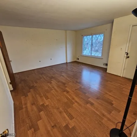 $354,999 | 57 Dorchester Court, Hillsborough, NJ 08844