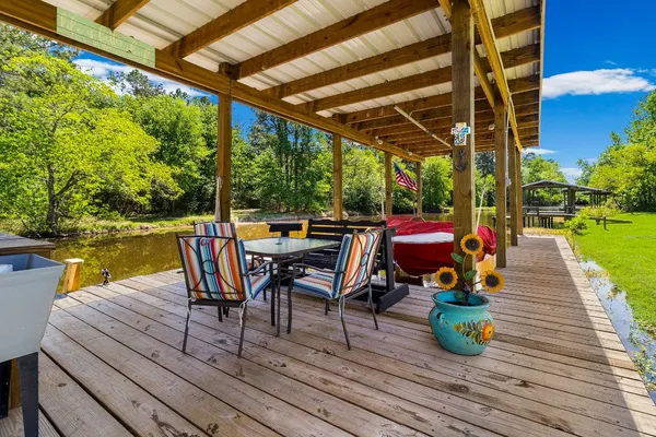 $690,000 | 229 Knollwood Creek, Onalaska, TX 77360