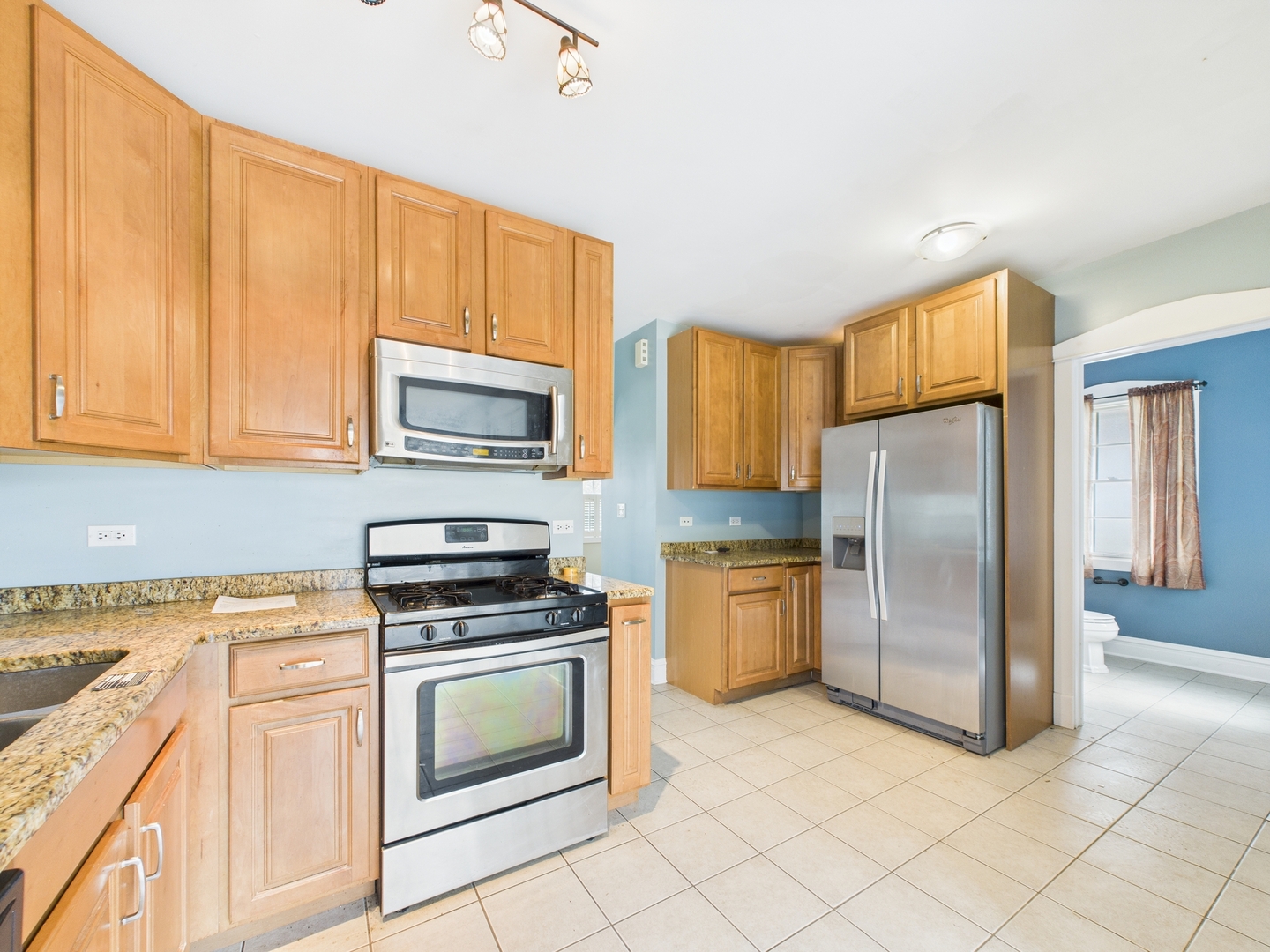 293 Northwood Road Riverside, IL 60546 - Photo 12 of 31