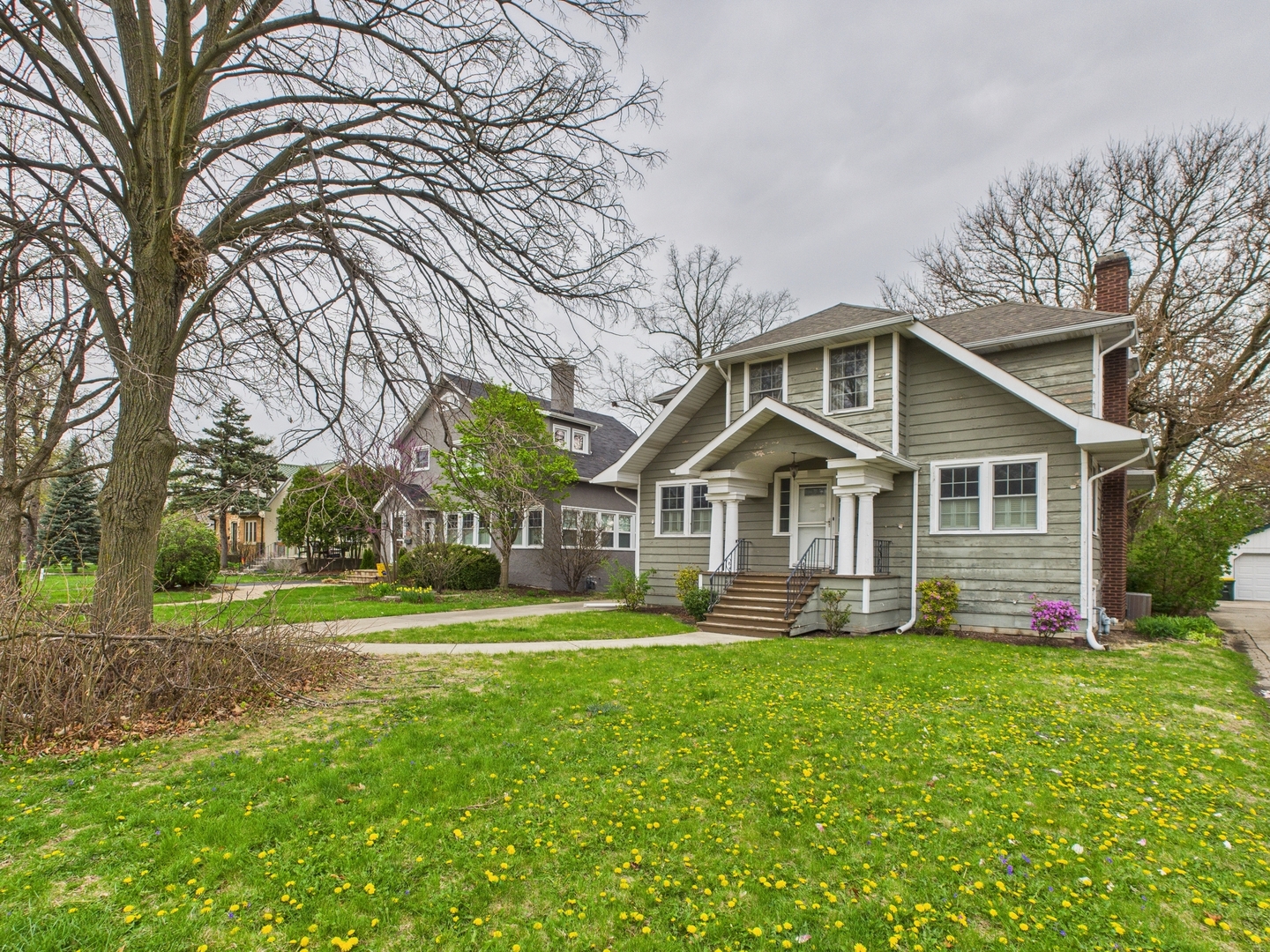 293 Northwood Road Riverside, IL 60546 - Photo 3 of 31