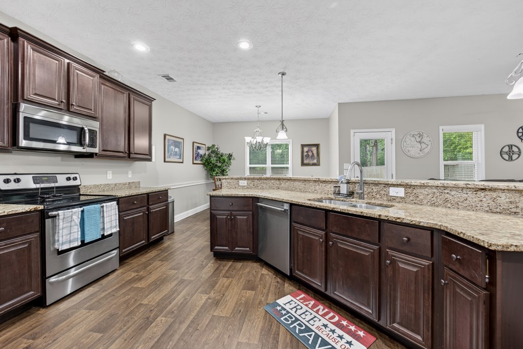 2307 Marthas Loop Columbus, GA 31907 - Photo 13 of 40