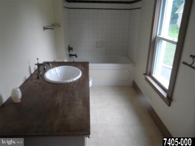 60 White Oak Road Red Lion, PA 17356 - Photo 9 of 11