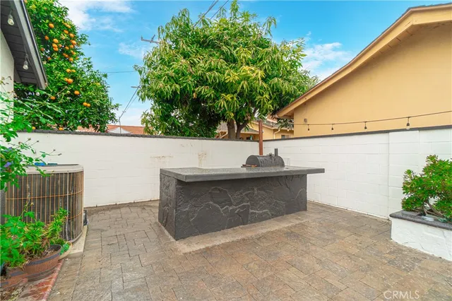 $1,200,000 | 9287 Muller Street, Downey, CA 90241