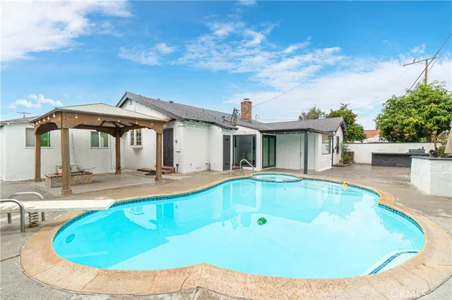 $1,200,000 | 9287 Muller Street, Downey, CA 90241