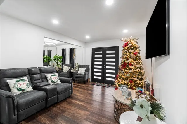 $1,200,000 | 9287 Muller Street, Downey, CA 90241