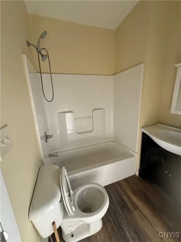 $275,000 | 635 East Willow Street, Syracuse, NY 13203