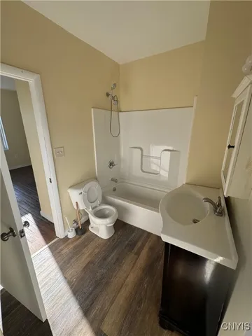 $275,000 | 635 East Willow Street, Syracuse, NY 13203