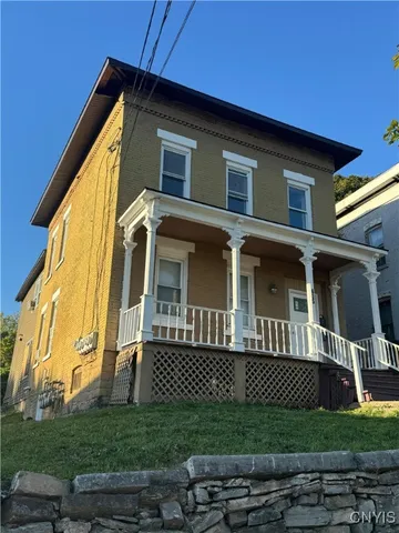 $275,000 | 635 East Willow Street, Syracuse, NY 13203