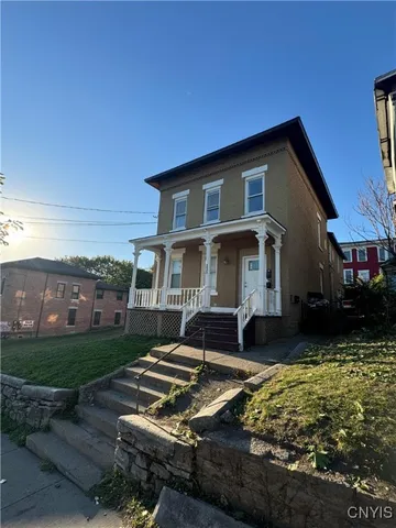 $275,000 | 635 East Willow Street, Syracuse, NY 13203