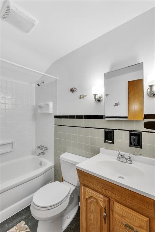 117 Diebold Road McKees Rocks, PA 15136 - Photo 19 of 22 a bathroom with a sink a toilet and vanity
